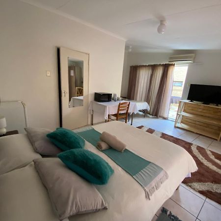 El-Kole Bed And Breakfast Tsumeb Exterior photo